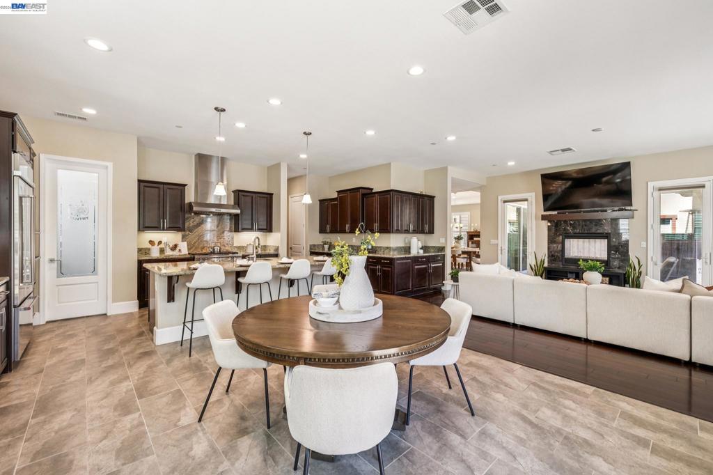 66 Adair Way Property Photo 18