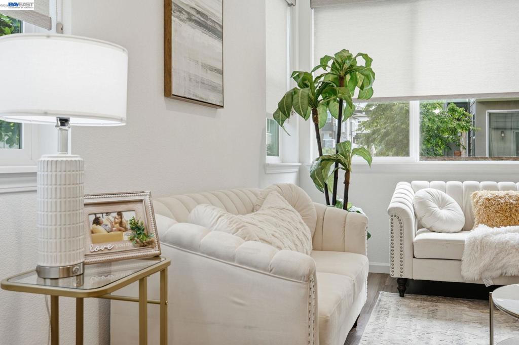 5526 Silver Way Property Photo 21