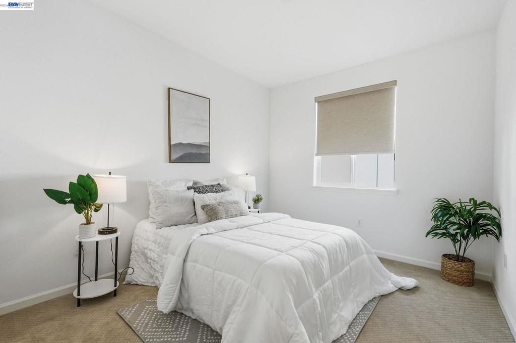 5526 Silver Way Property Photo 27