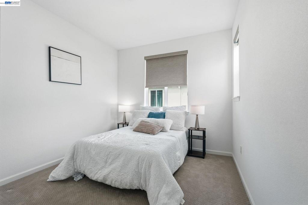 5526 Silver Way Property Photo 46