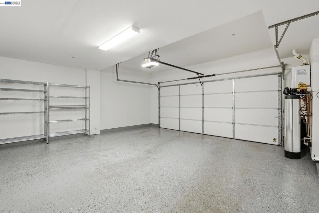 5526 Silver Way Property Photo 55