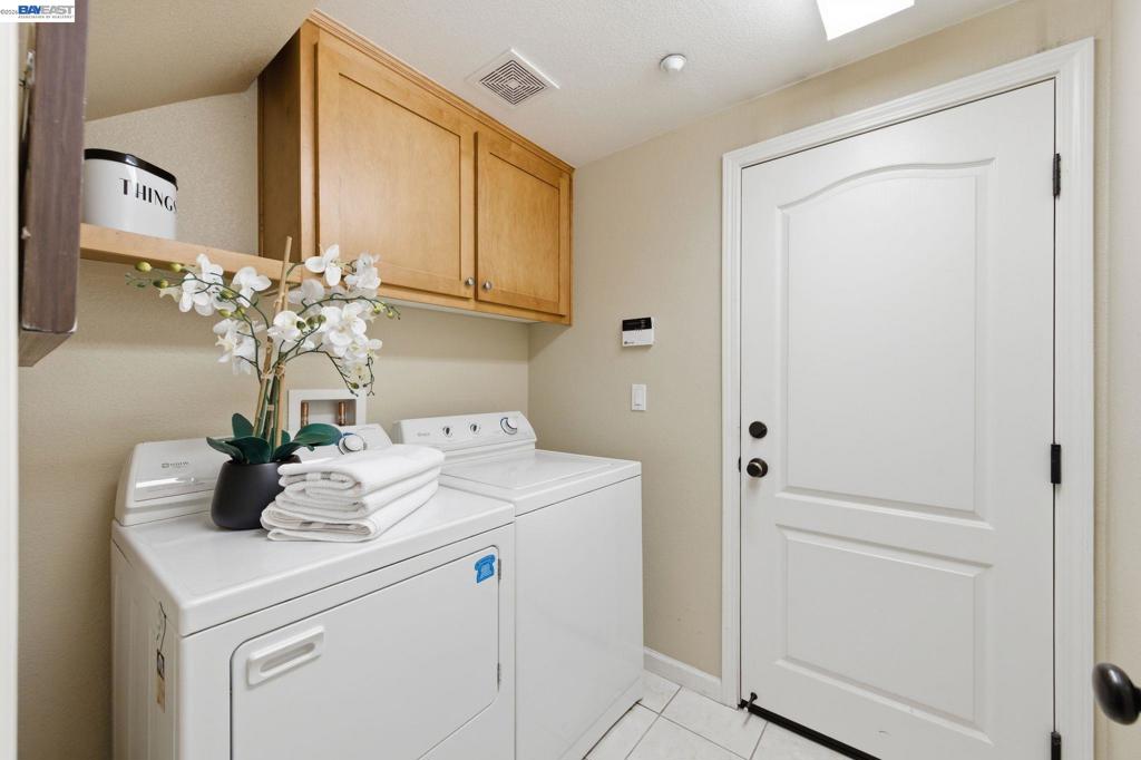 6005 Hillbrook Pl Property Photo 28