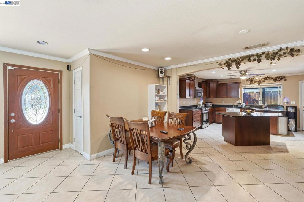 10378 S Priest Property Photo 11