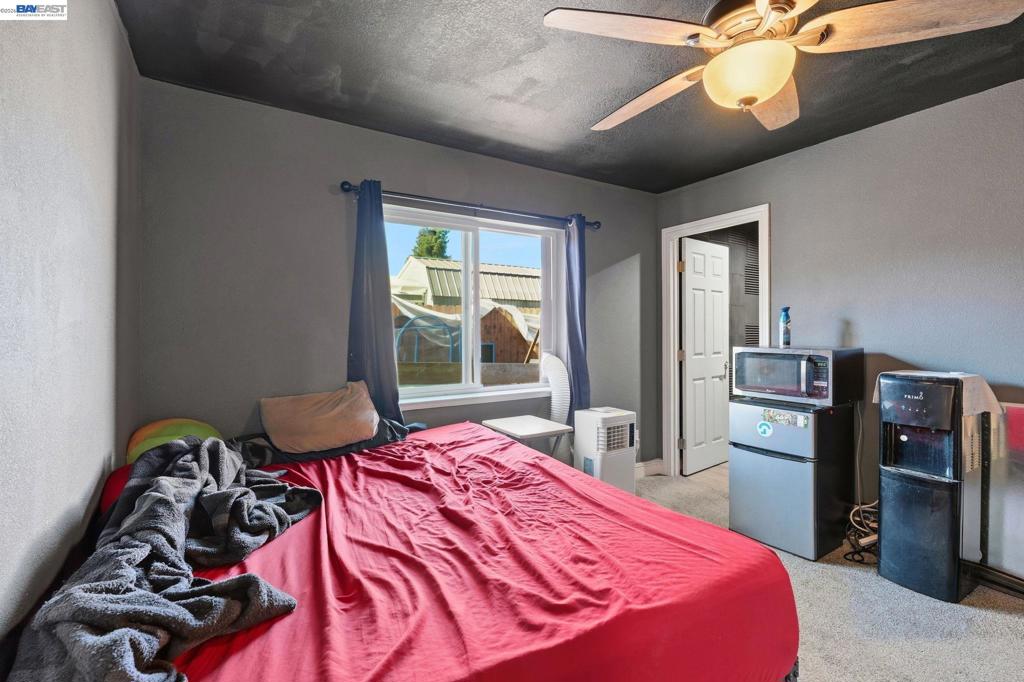 10378 S Priest Property Photo 13