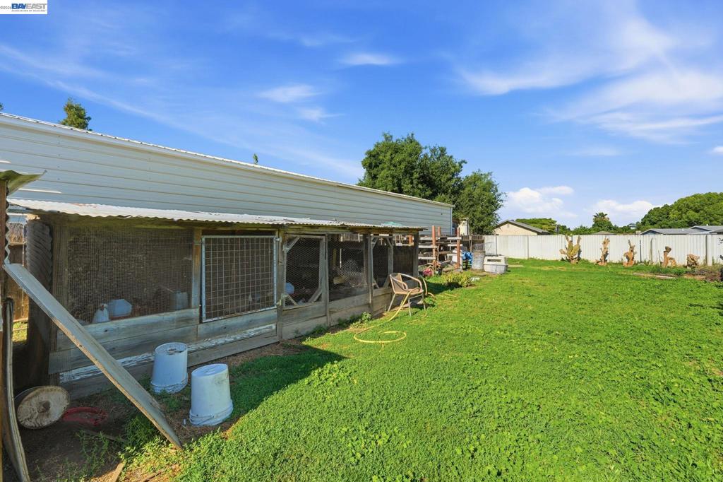 10378 S Priest Property Photo 41