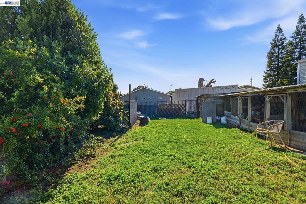 10378 S Priest Property Photo 43