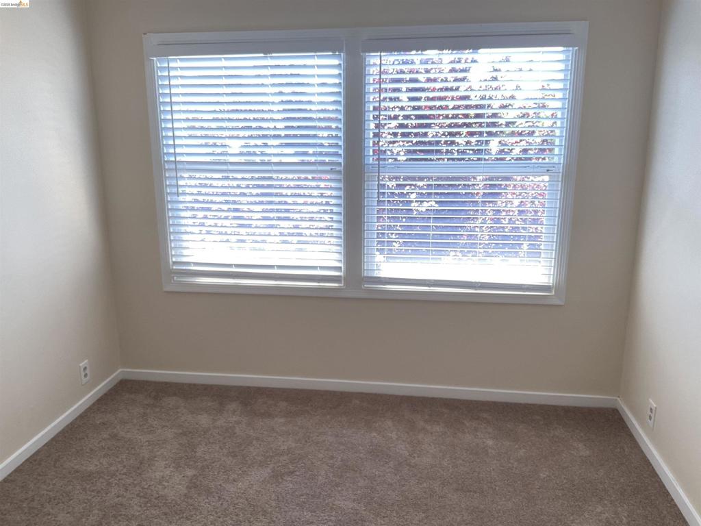 510 Mc Laughlin Street Property Photo 7