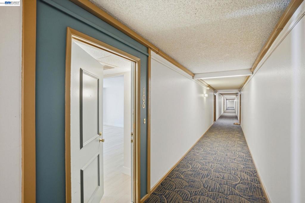 460 N Civic Dr 106 Property Photo 6