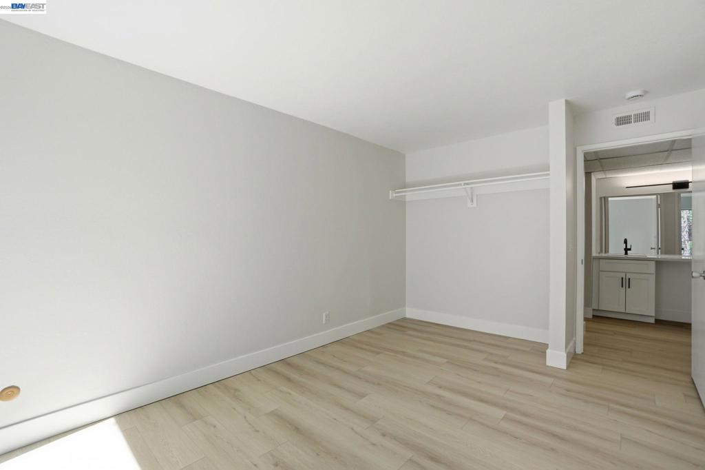 460 N Civic Dr 106 Property Photo 22