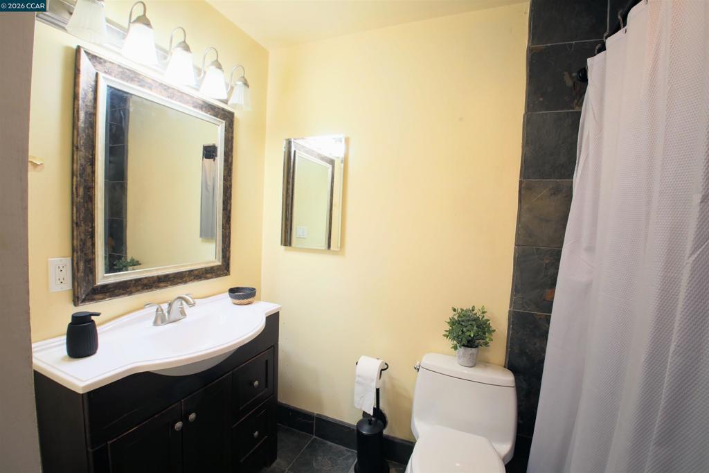 3090 Los Prados 24 Property Photo 10