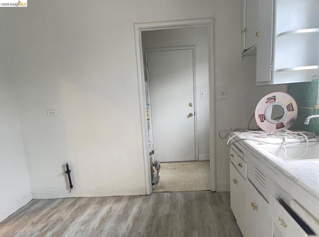 1626 104th Ave Property Photo 4