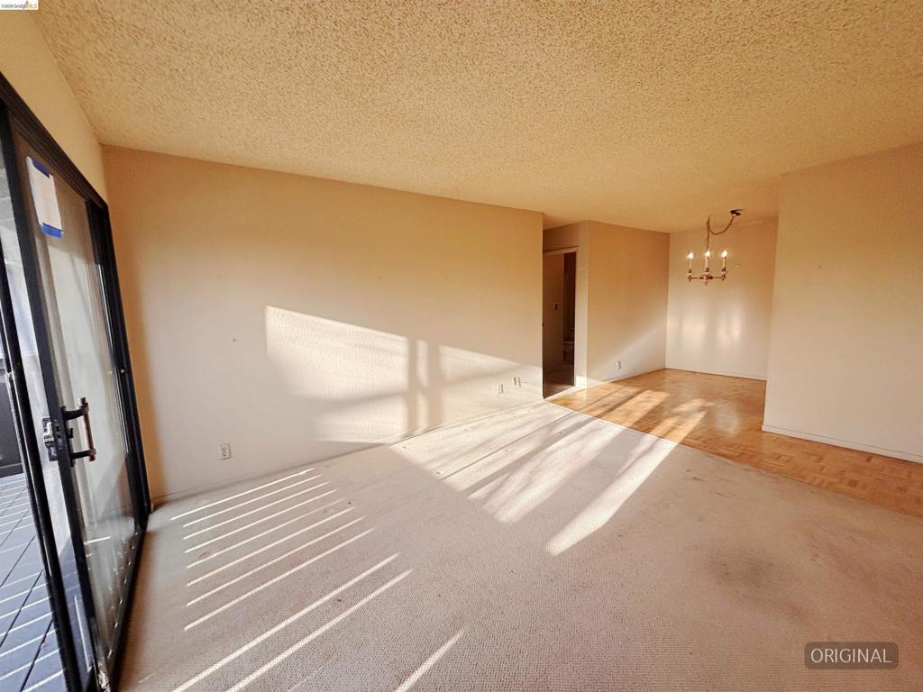 1427 Marchbanks Dr Apt 3 Property Photo 7