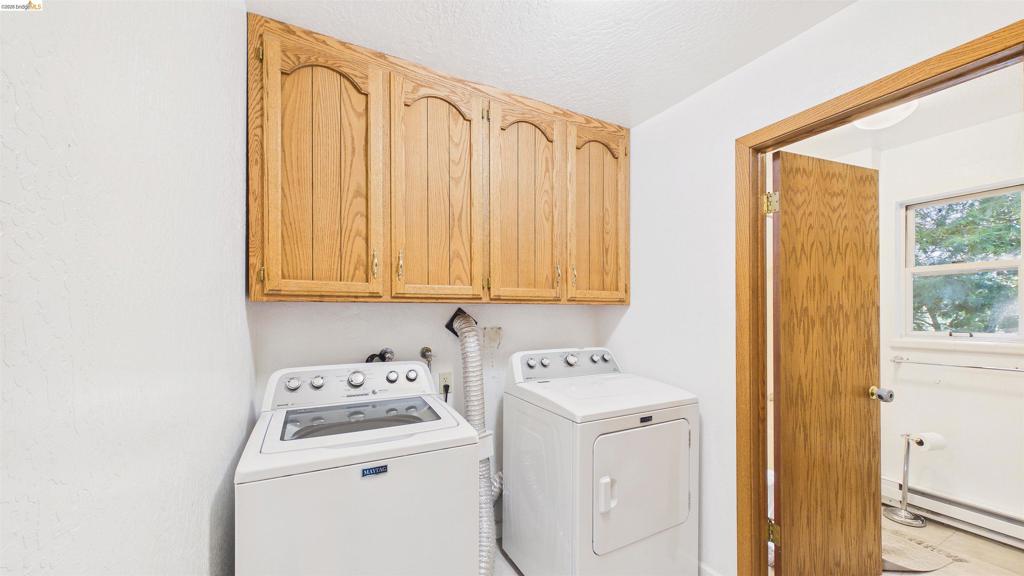 26570 Crystal Road Property Photo 17