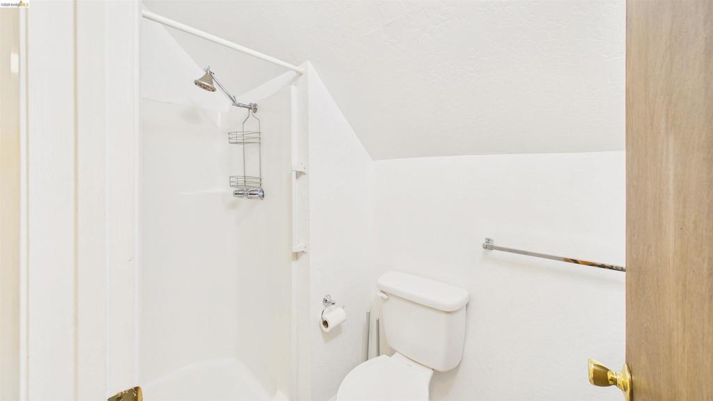 26570 Crystal Road Property Photo 20