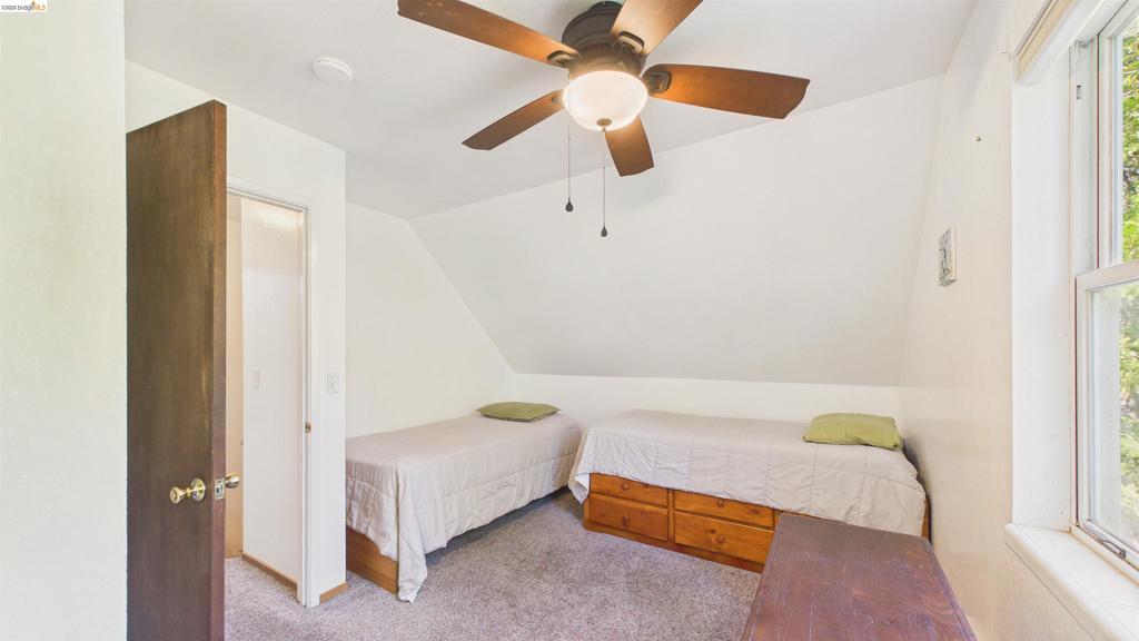 26570 Crystal Road Property Photo 23