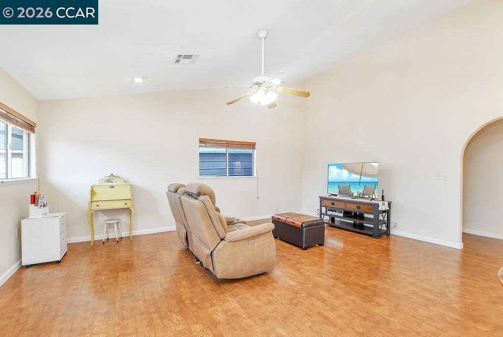 140 Raye Ave Property Photo 17