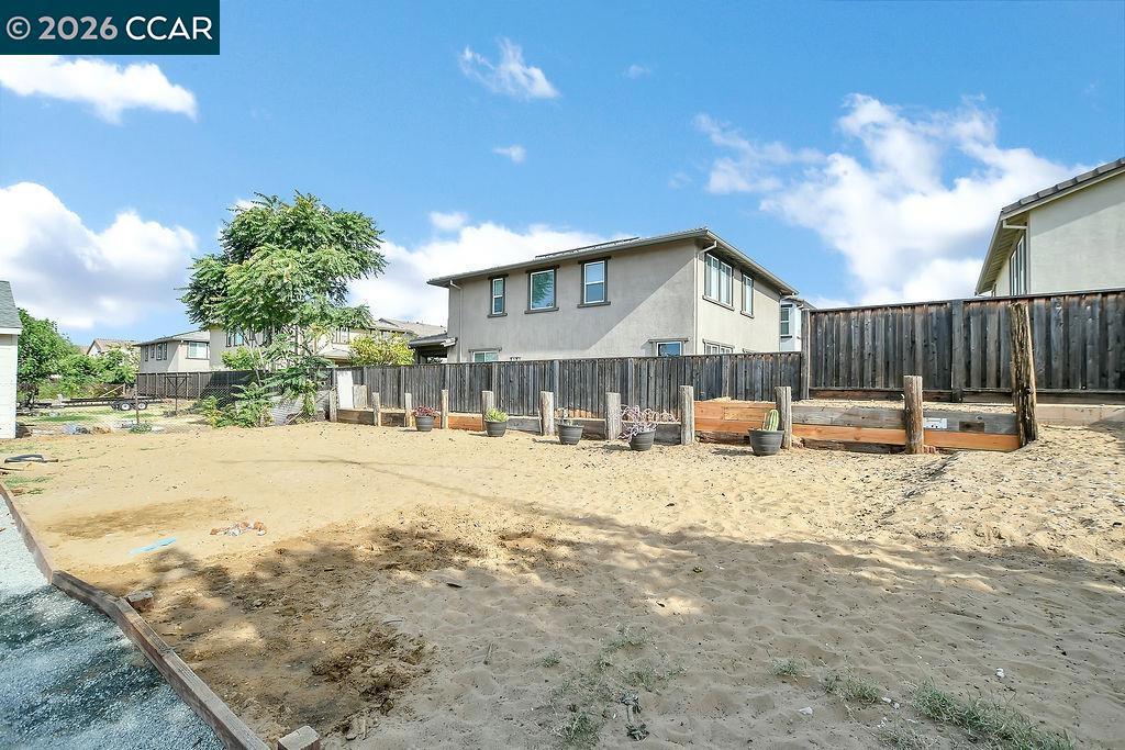 140 Raye Ave Property Photo 28