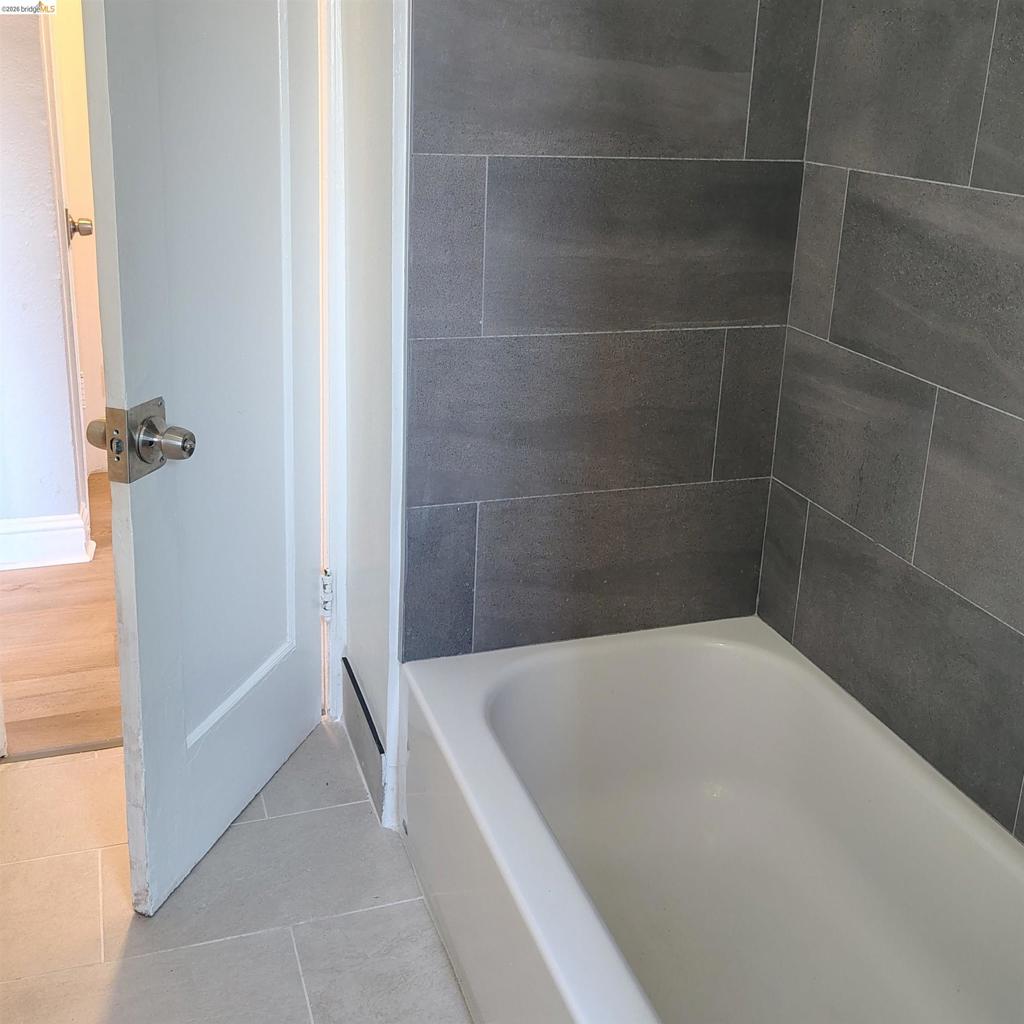 2684 73rd Avenue Property Photo 9