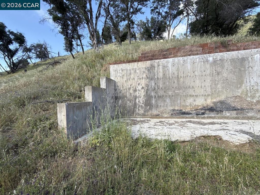 1090 Arroyo Grande Dr Property Photo 10