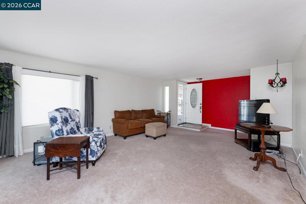 2322 Dalis Dr Property Photo 6