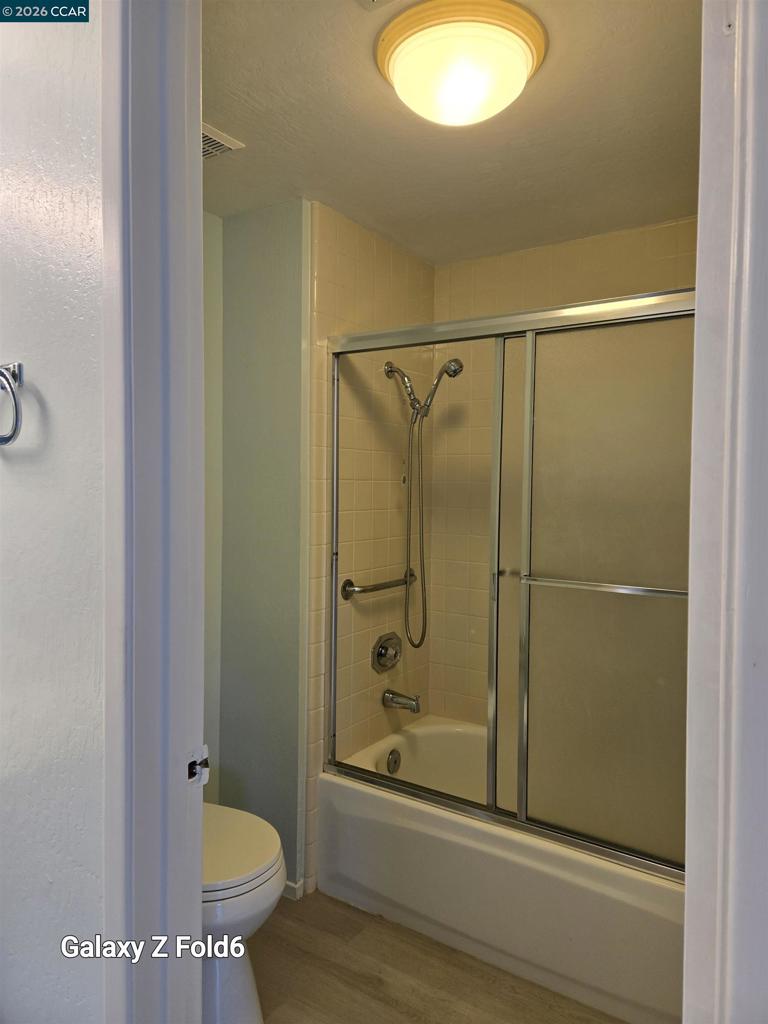 2753 East Ct Property Photo 16