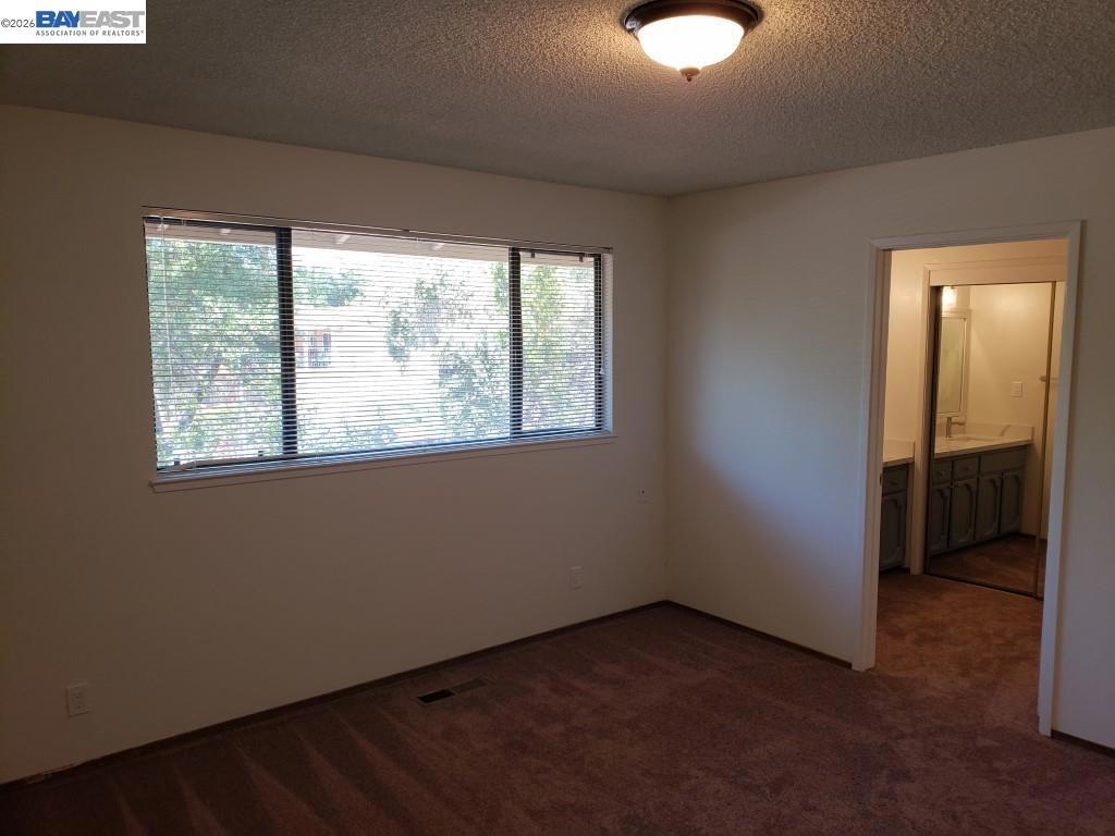 342 Washington Blvd Property Photo 9