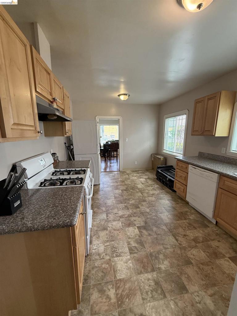 2963 62nd Property Photo 12