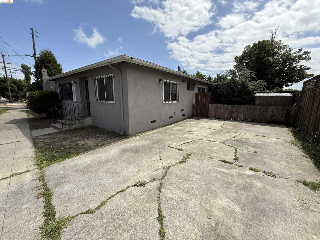 2963 62nd Property Photo 20