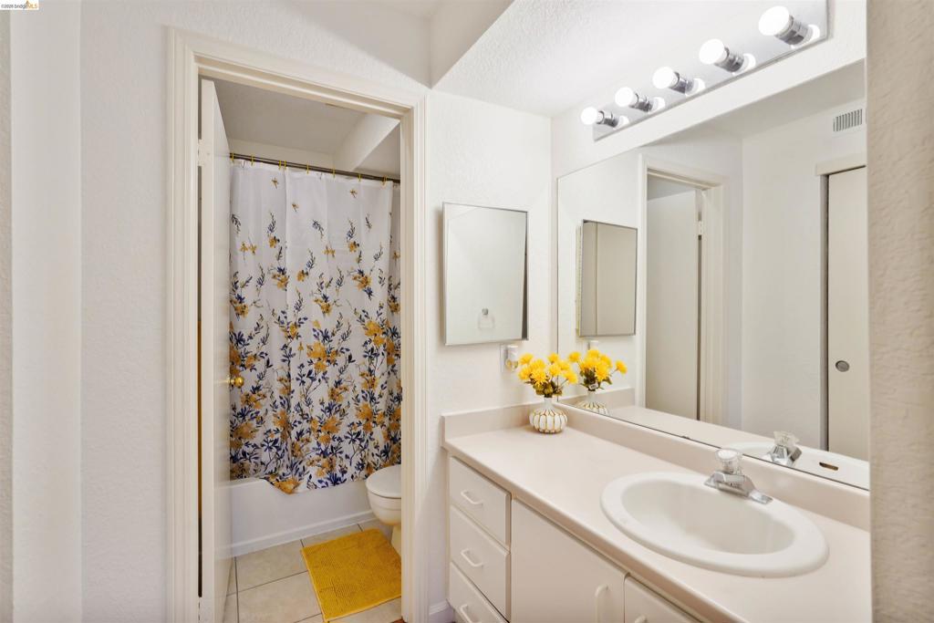 535 Pierce St 3301 Property Photo 22