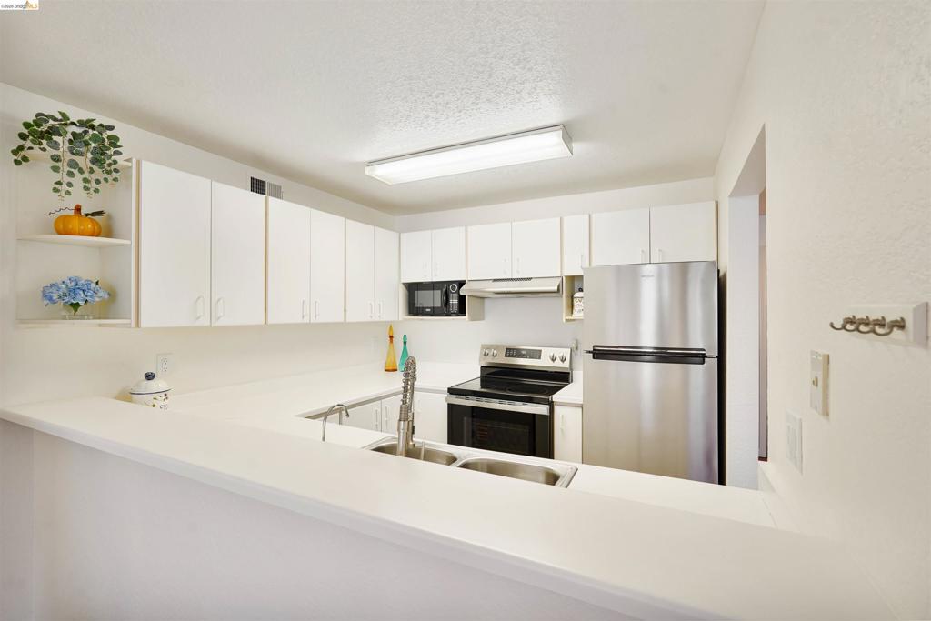 535 Pierce St 3301 Property Photo 34