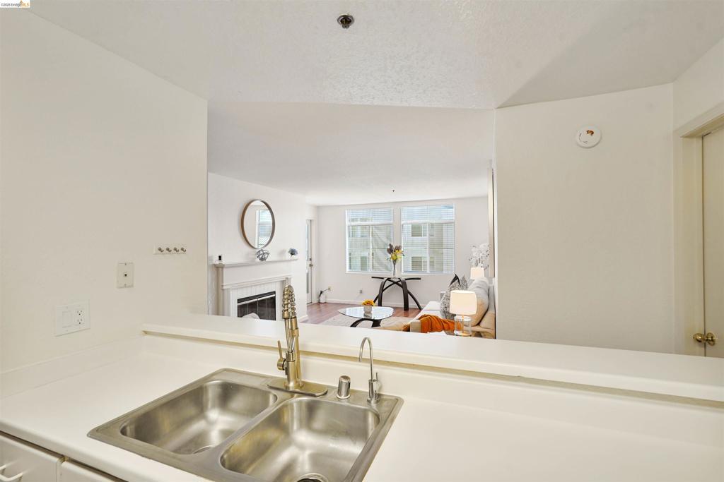 535 Pierce St 3301 Property Photo 37