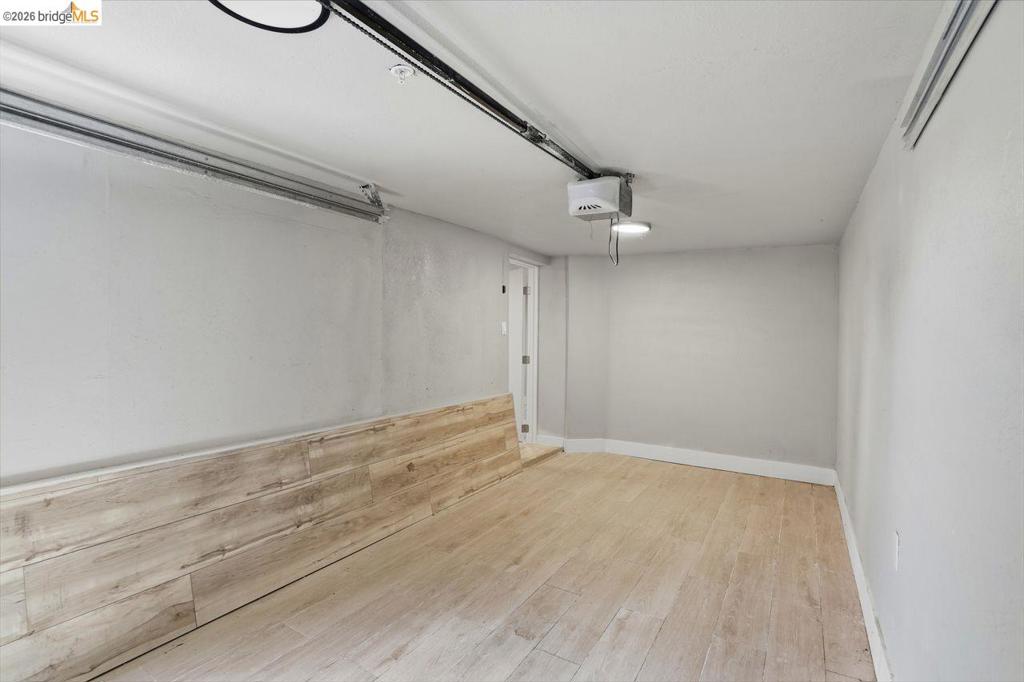 2469 Potter St Property Photo 27