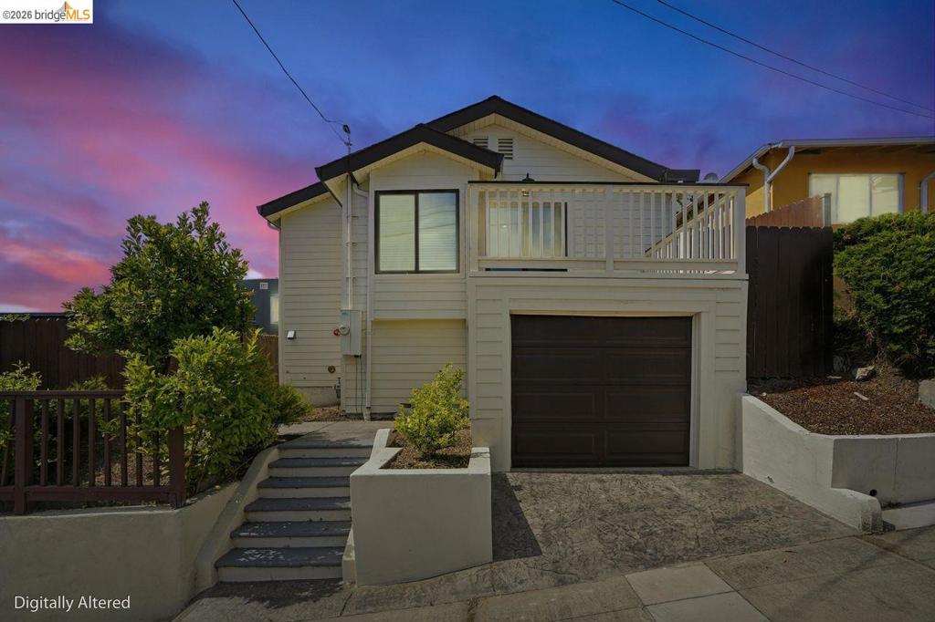 2469 Potter St Property Photo 35