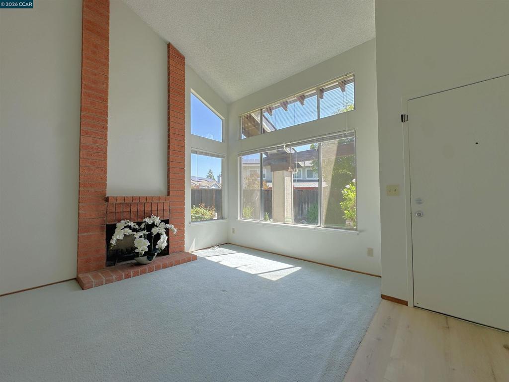4864 Shadowfalls Dr Property Photo 8