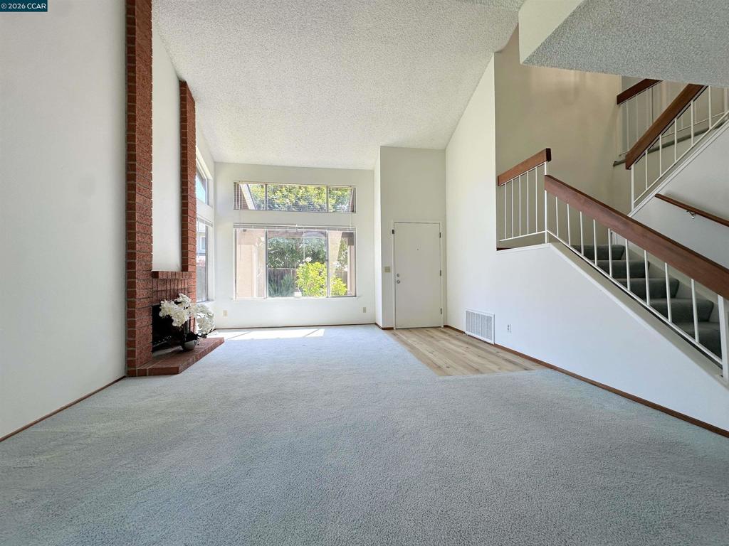 4864 Shadowfalls Dr Property Photo 9