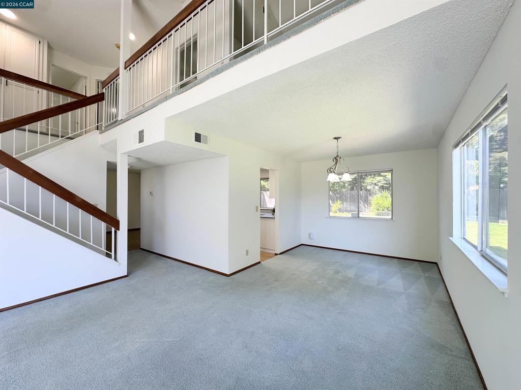 4864 Shadowfalls Dr Property Photo 11