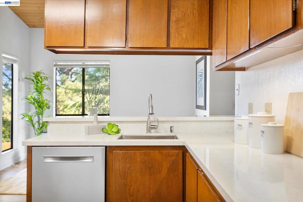 19100 Crest Ave 66 Property Photo 17