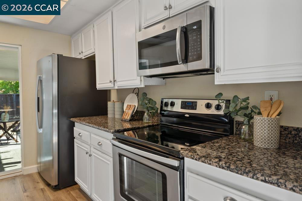 1394 Morning View Ct Property Photo 13