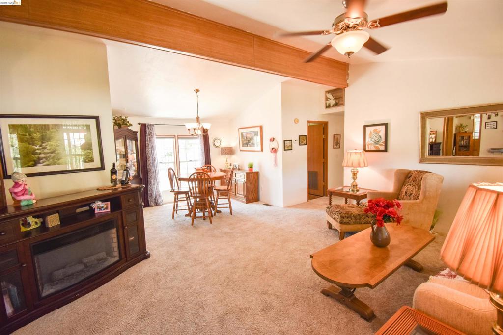 18717 Mill Villa Rd. #405 Property Photo 7