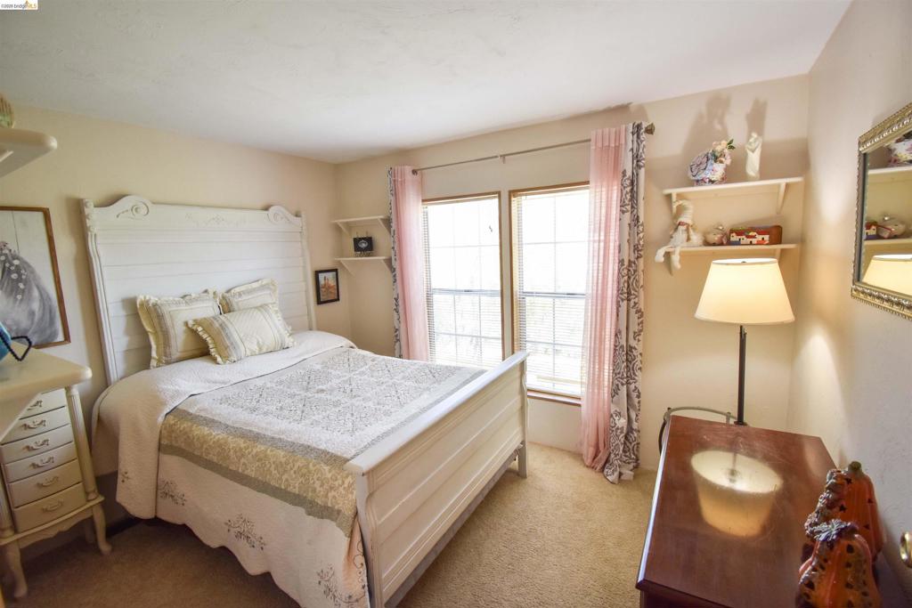 18717 Mill Villa Rd. #405 Property Photo 18