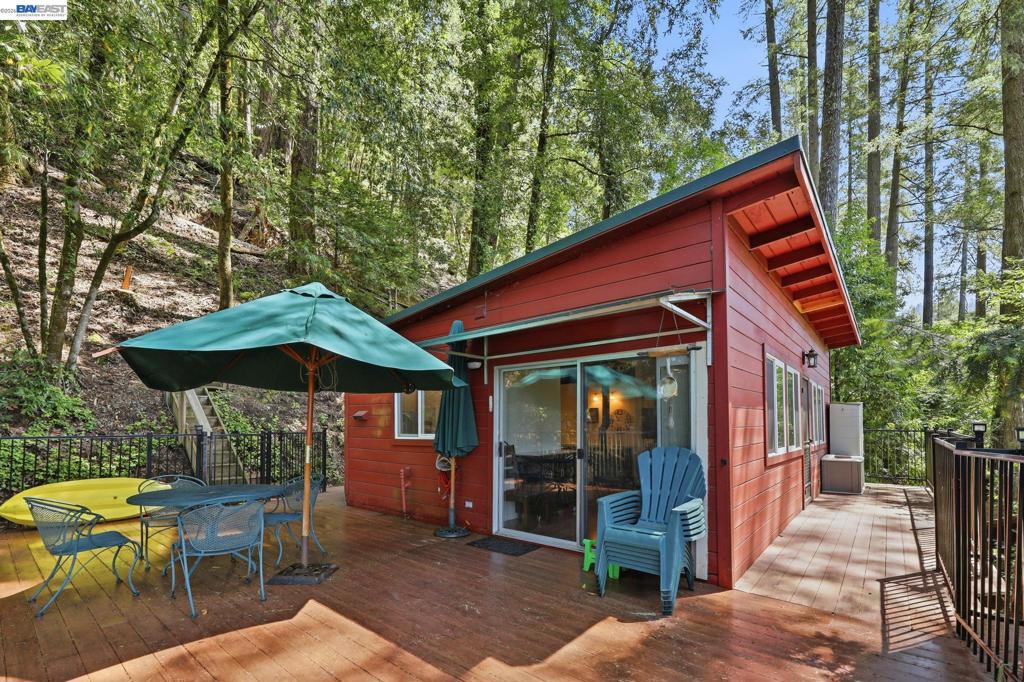 11700 Oak Rd Property Photo 14