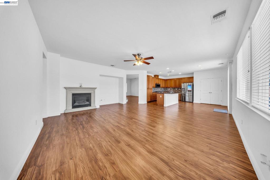 2536 Tampico Dr Property Photo 16