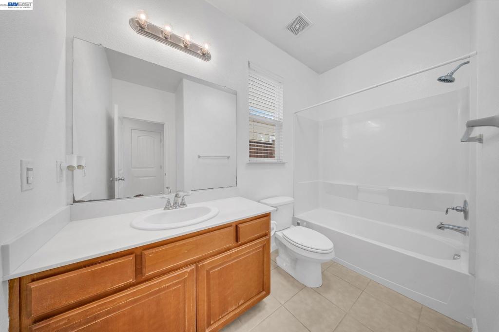 2536 Tampico Dr Property Photo 20