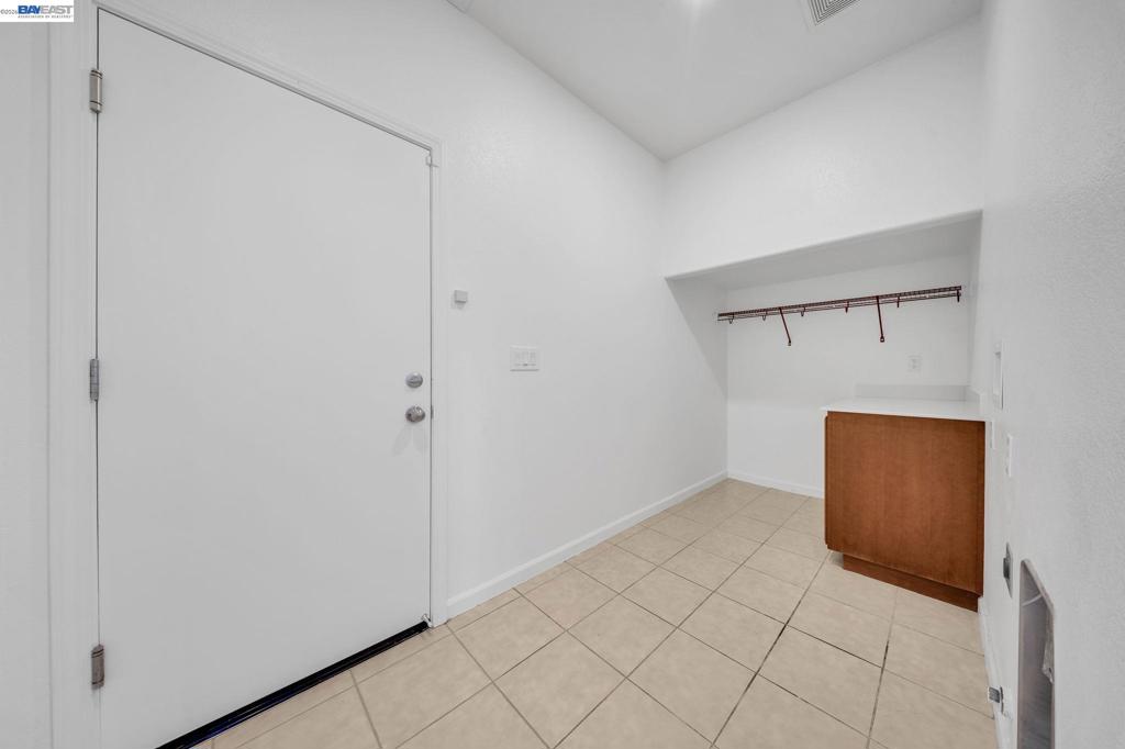 2536 Tampico Dr Property Photo 21