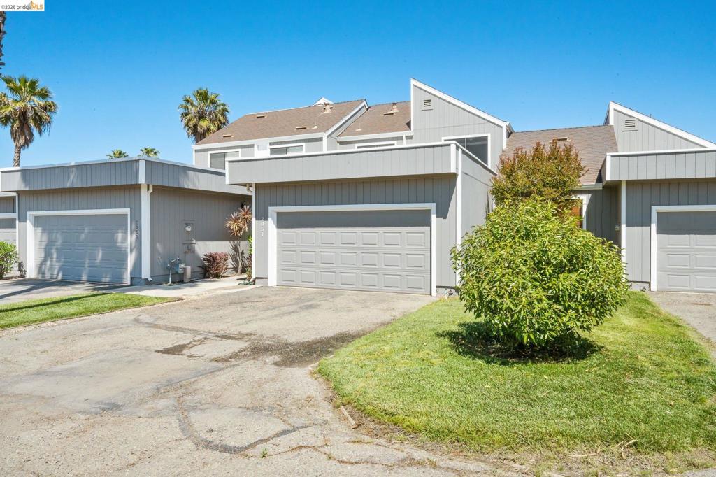 2051 Sand Point Rd Property Photo 4