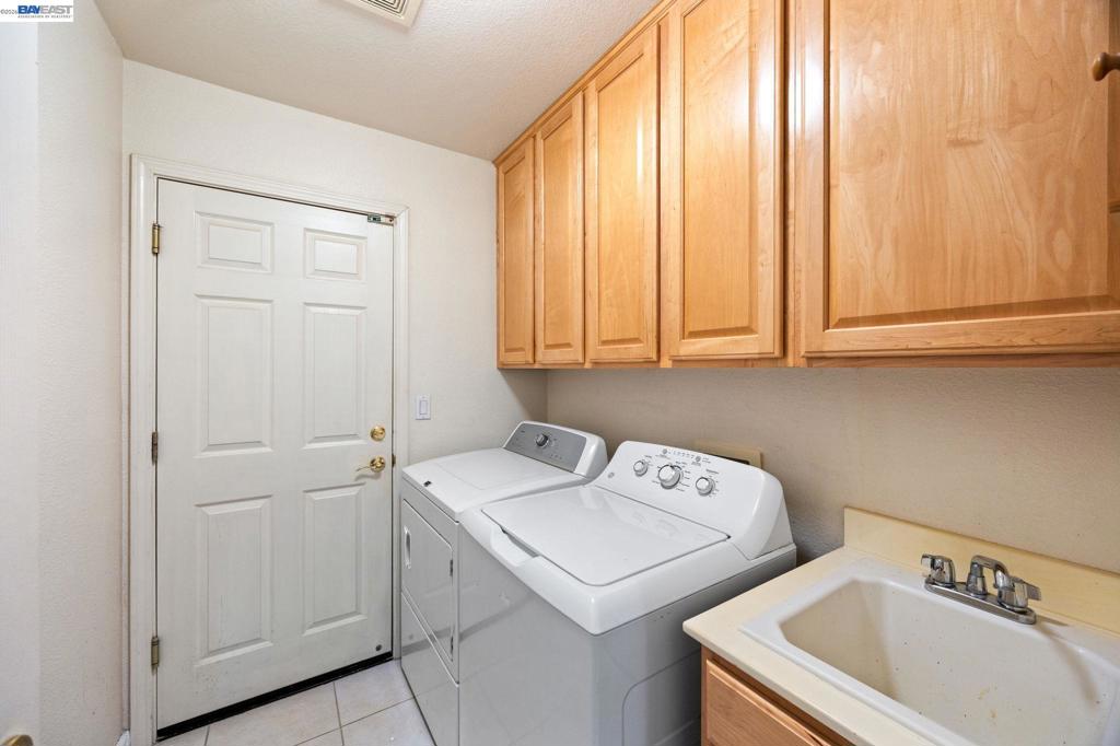 37338 Fowler St Property Photo 38