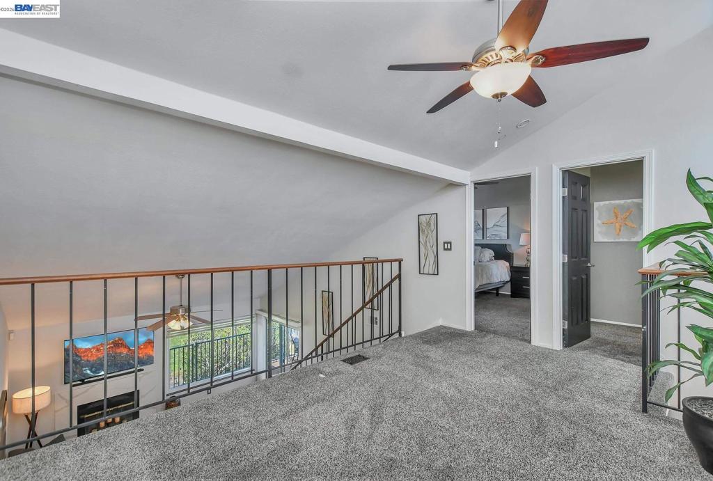 1516 Trawler St Property Photo 20