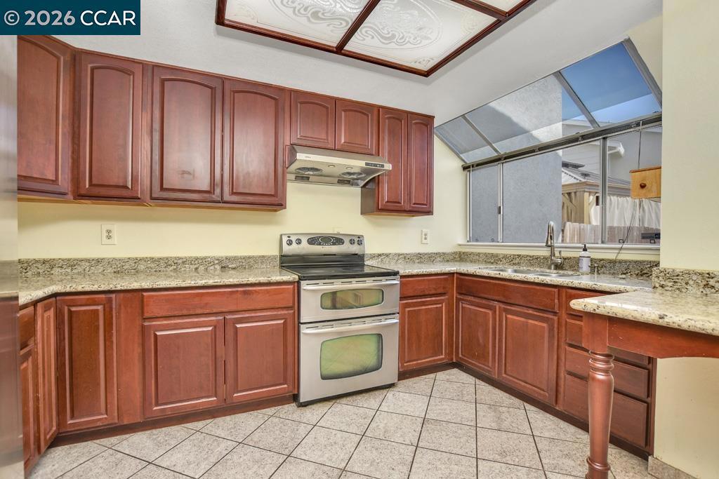 65 Edgewater Pl Property Photo 13