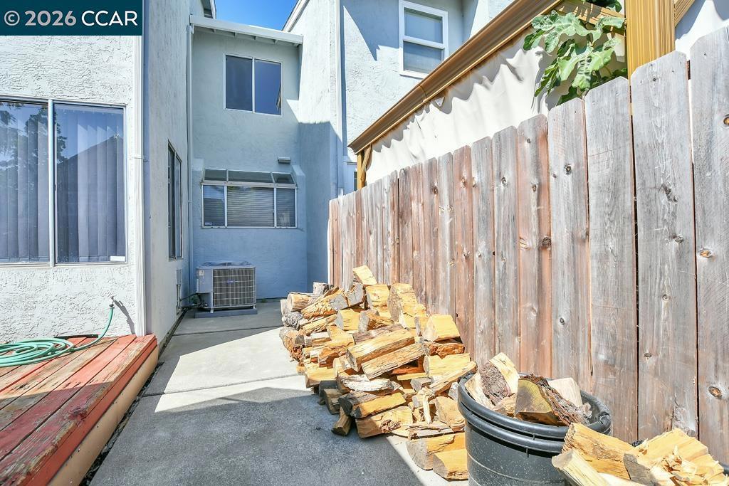 65 Edgewater Pl Property Photo 31
