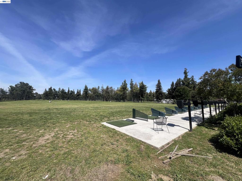 17051 Escalon Bellota Rd Property Photo 3